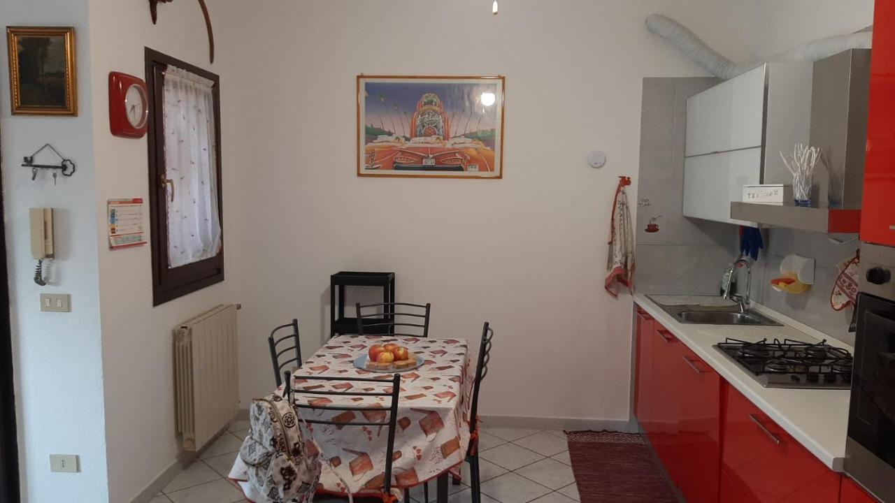 Pressi Aeroporto Costa Smeralda Olbia Extérieur photo